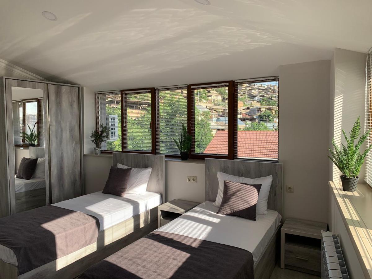 Hotel Menua Erévan Extérieur photo